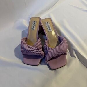Lavender Steve Madden Mules